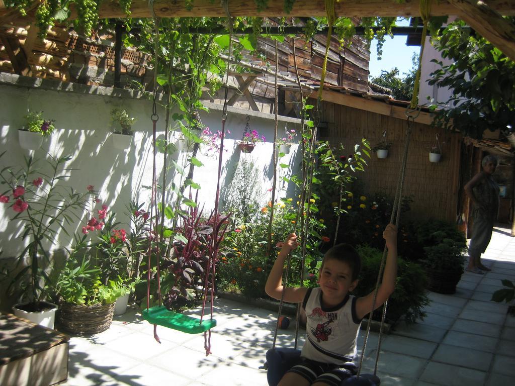 Aseva House Guest House Bansko Extérieur photo